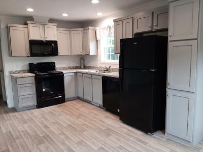 Mobile Home at 104 Cayman Dr Butler, PA 16002