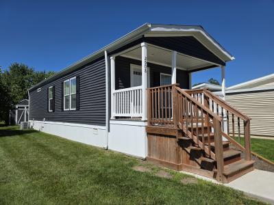 Mobile Home at 2908 W Loch Lomond Ct Highland, MI 48357