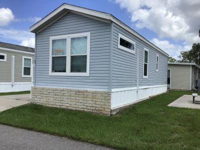 Photo 2 of 8 of home located at 37811 Chancey Road 069 Zephyrhills, FL 33541