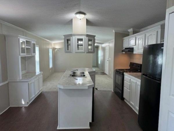2003 Oakwood Homes Corp Mobile Home For Rent