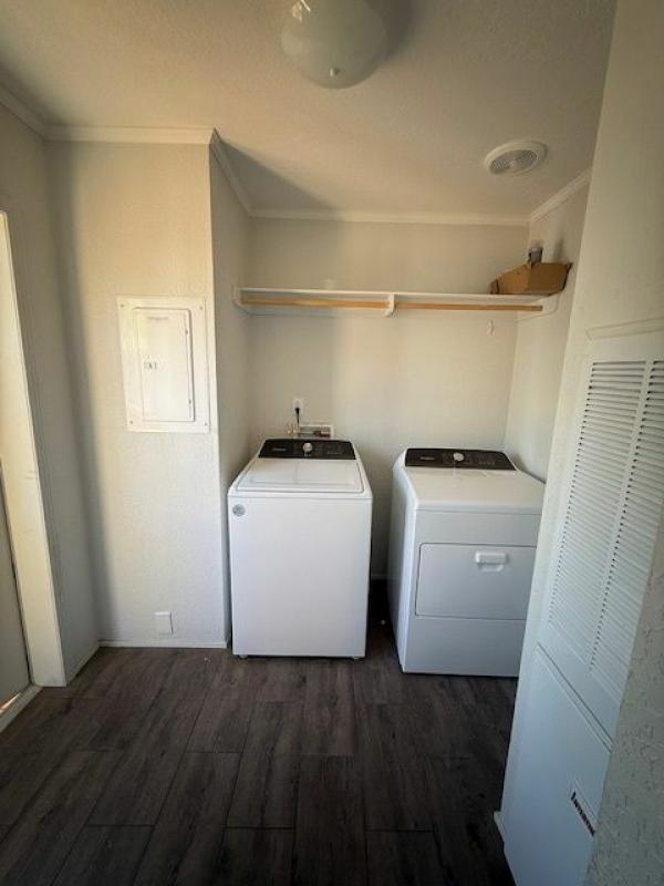 2023 650EM28443A Mobile Home