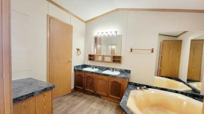 Photo 3 of 6 of home located at 7235 Kensington Drive East Fort Wayne, IN 46818