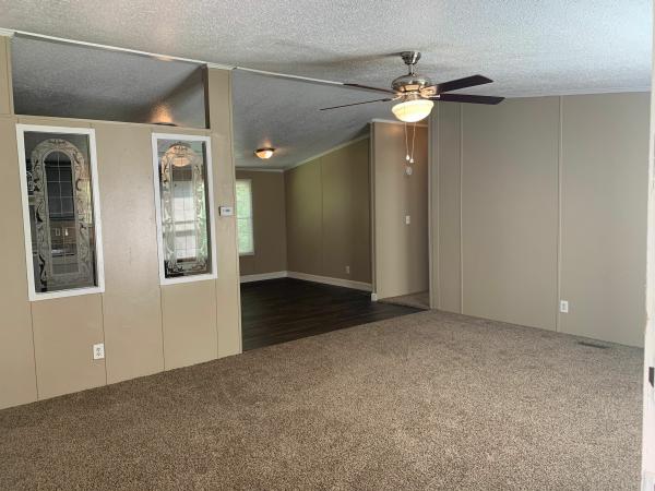 Photo 1 of 2 of home located at 11300 Us Hwy 271 #9 Tyler, TX 75708