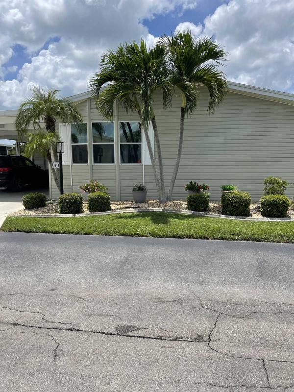 Photo 1 of 2 of home located at 29200 Jones Loop Rd Lot 515 Punta Gorda, FL 33950