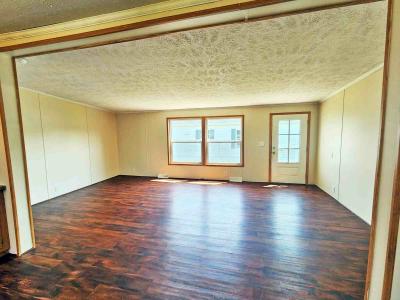 Photo 2 of 12 of home located at 1359 Foxrun Lane Pontiac Pontiac, MI 48340