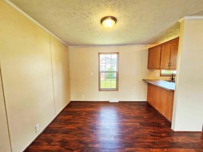 Photo 4 of 12 of home located at 1359 Foxrun Lane Pontiac Pontiac, MI 48340