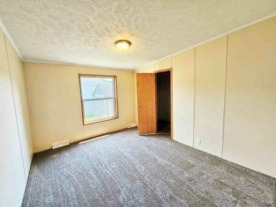 Photo 5 of 12 of home located at 1359 Foxrun Lane Pontiac Pontiac, MI 48340