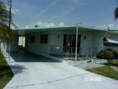 Mobile Home at 508 44th Ave East Lot M-48 Bradenton, FL 34203