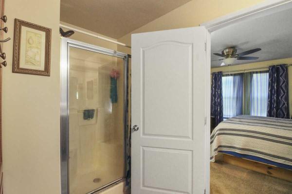2012 Clayton Homes 5228-1166-1 Mobile Home