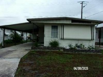 Mobile Home at 508 44th Ave East Lot J-20 Bradenton, FL 34203