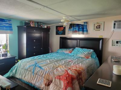 Photo 5 of 15 of home located at 38 Imperial Ave Palmetto, FL 34221