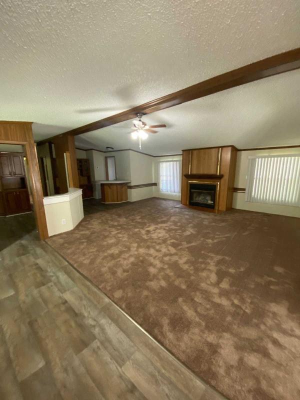1990 PALM Mobile Home