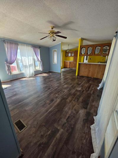 Photo 3 of 11 of home located at 523 Butternut Dr. #177 Holland, MI 49424