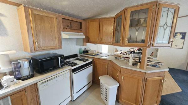 2001 Dutch Manufactured Home