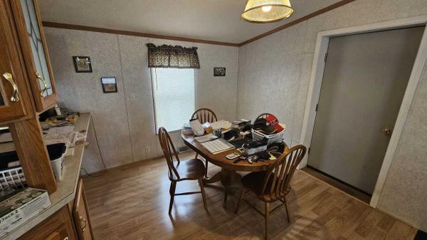 2001 Dutch Manufactured Home