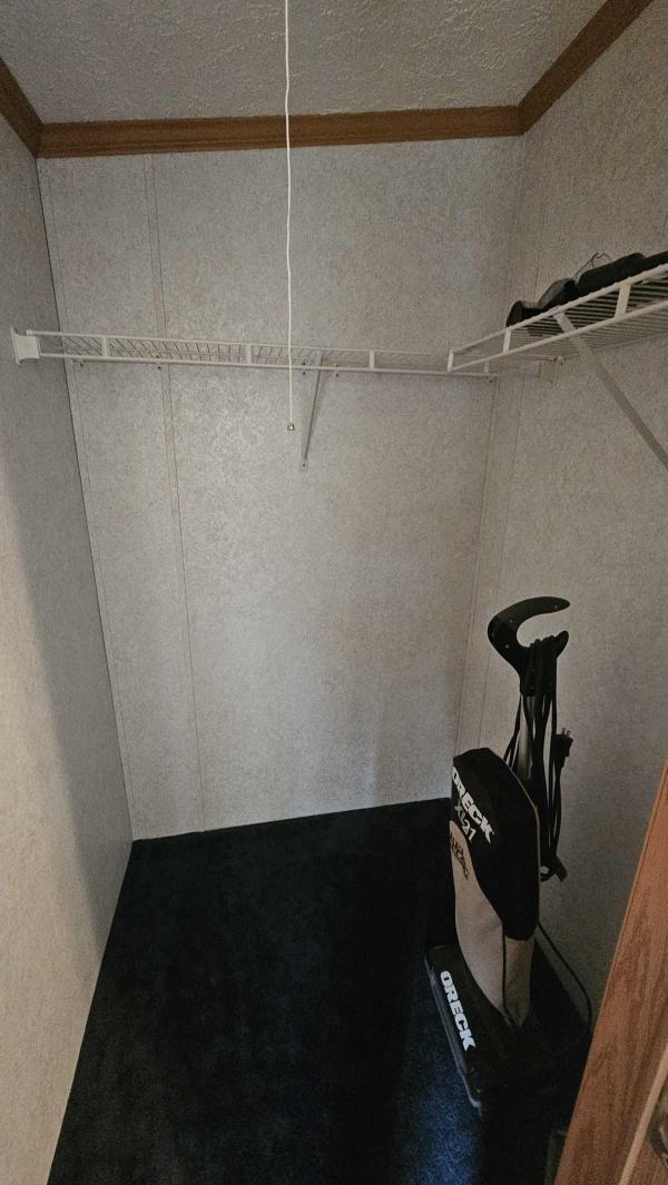 2001 Dutch Manufactured Home