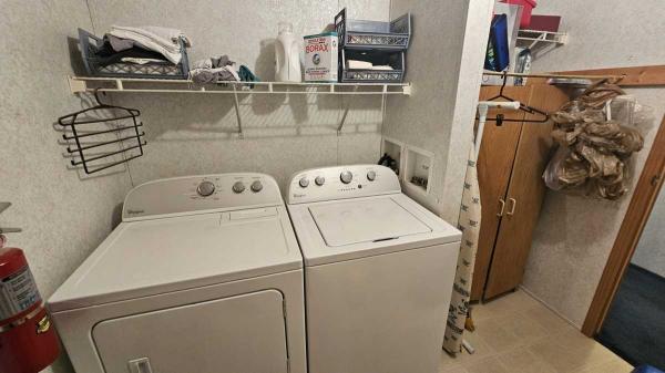 2001 Dutch Manufactured Home
