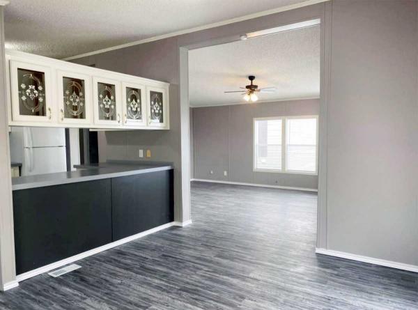 1999 Manufactured Home
