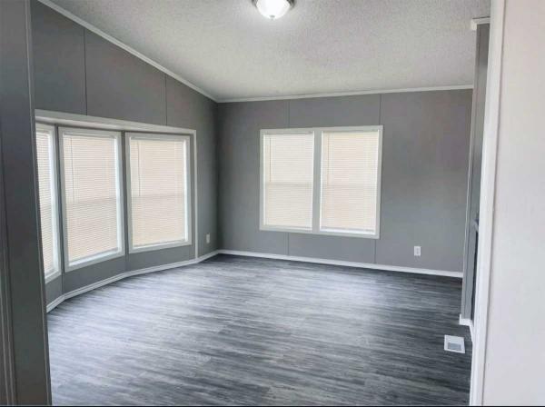 1999 Manufactured Home