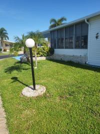 1993 Fleetwood  Barrington Mobile Home