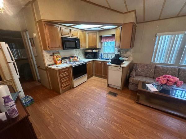 1991 CHAR Mobile Home For Sale