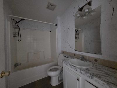 Photo 4 of 26 of home located at 9810 Ash St Tampa, FL 33635