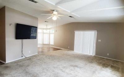 Photo 4 of 36 of home located at 3520 Engineer Drive Valrico, FL 33594