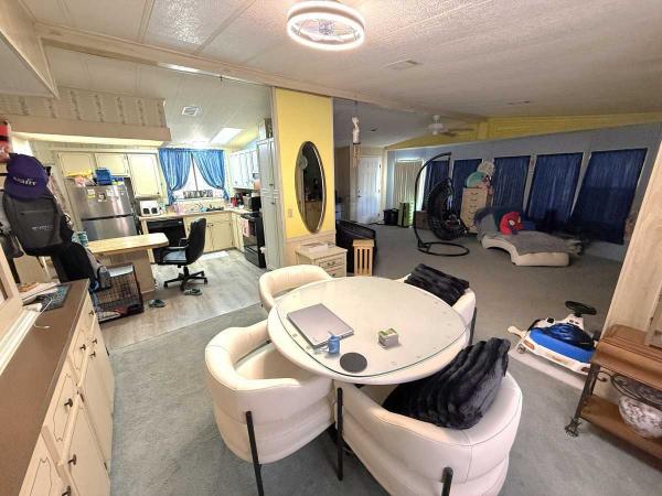 GLEN Mobile Home