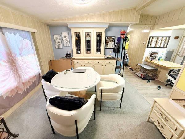 GLEN Mobile Home