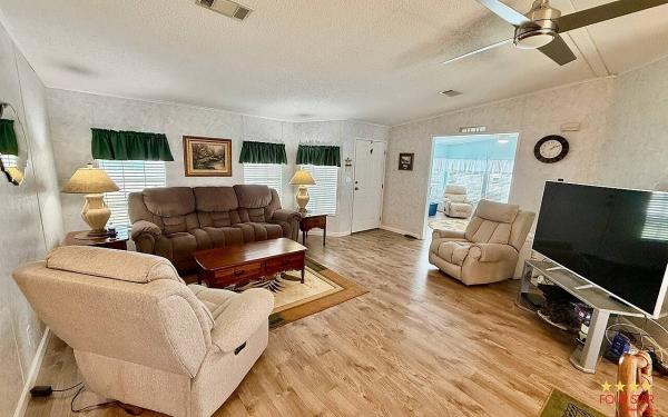 1992 Palm Harbor  Home