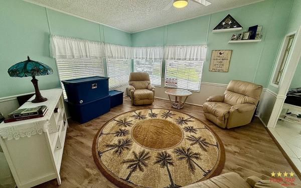 1992 Palm Harbor  Home