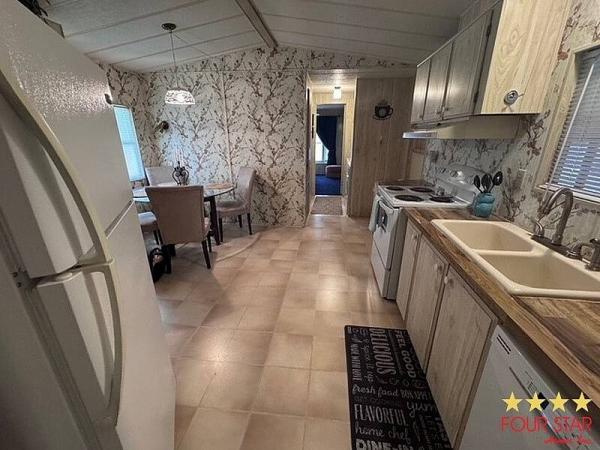 1984 PALM   Home
