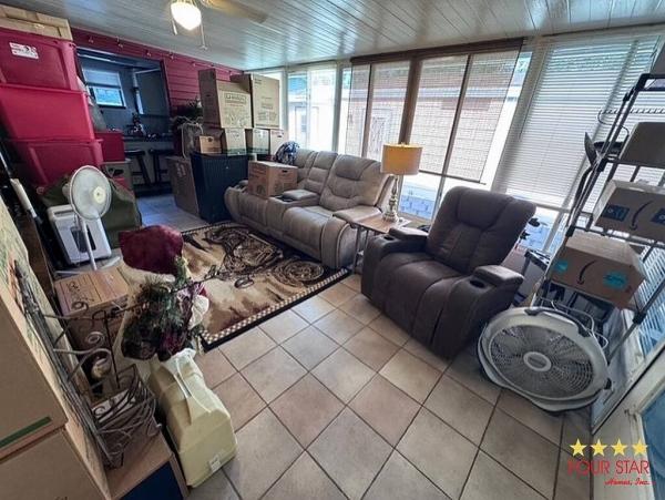 1989 BARR  Home