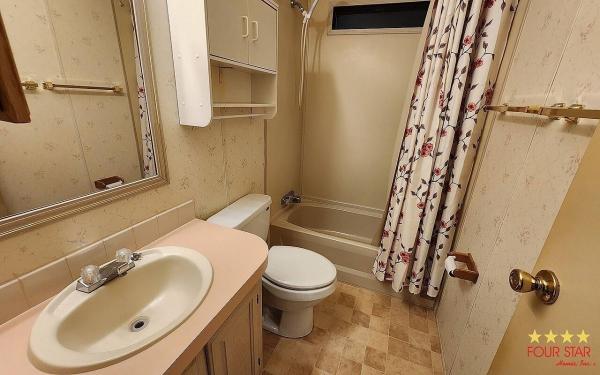 1990 SUNC  Home