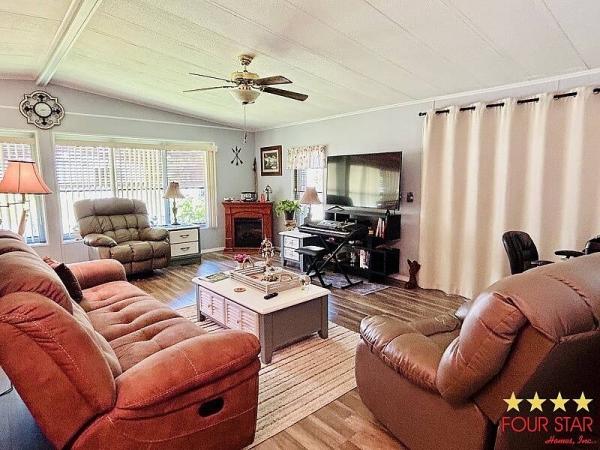 1984 Twin  Home