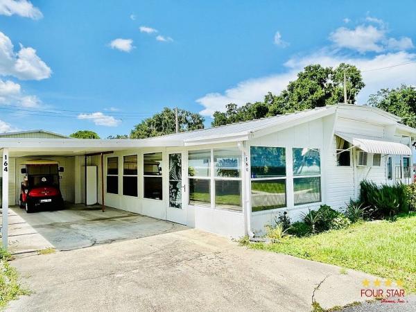Photo 1 of 2 of home located at 1208 Lee St Leesburg, FL 34748