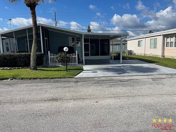 Photo 1 of 2 of home located at 336 Ashley Dr. Haines City, FL 33844