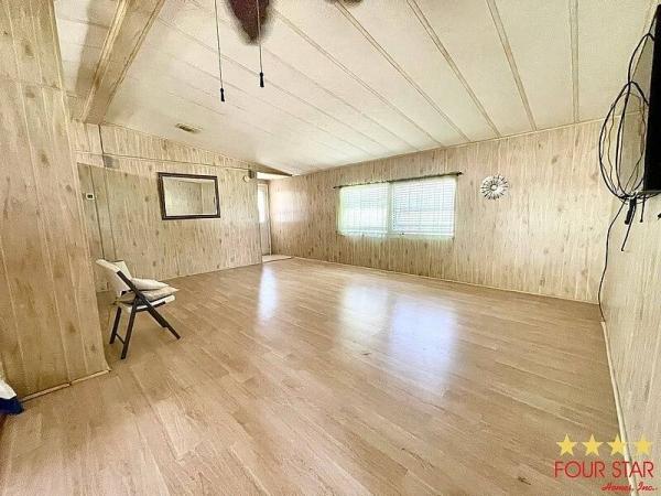 1984 PALM   Home