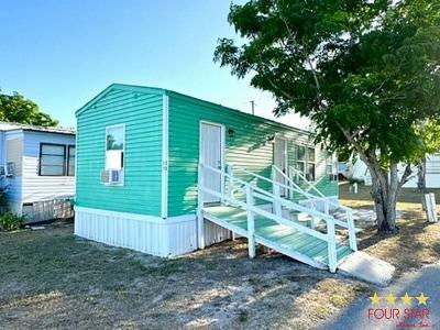 Mobile Home at 5137 N Scenic Hwy Lake Wales, FL 33898