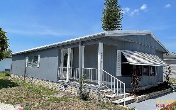 1985 PALM   Home