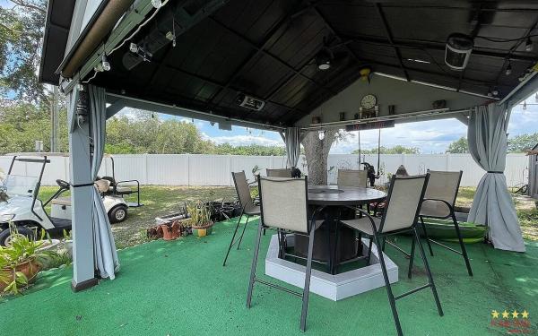 Photo 1 of 2 of home located at 2425 Old Vineland Rd Kissimmee, FL 34746