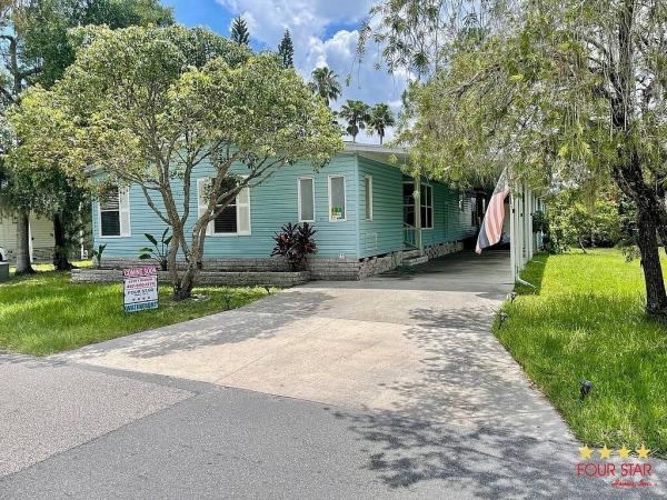 Photo 1 of 2 of home located at 777 Forest Ln Kissimmee, FL 34746