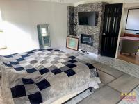 1990 PALM   Home