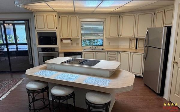 1988 CORO  Home