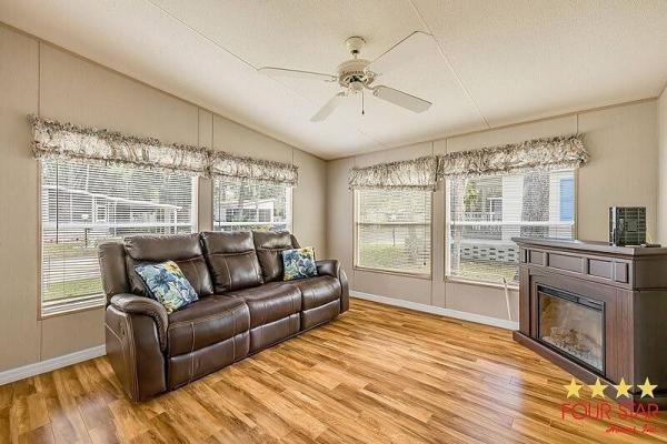 1993 Fleetwood  Home