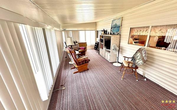 1975 CHMP  Home