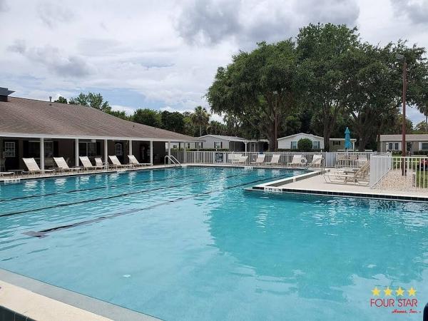 2000 Palm Harbor  Home