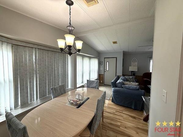 1985 Twin  Home