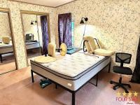 1991 PALM   Home