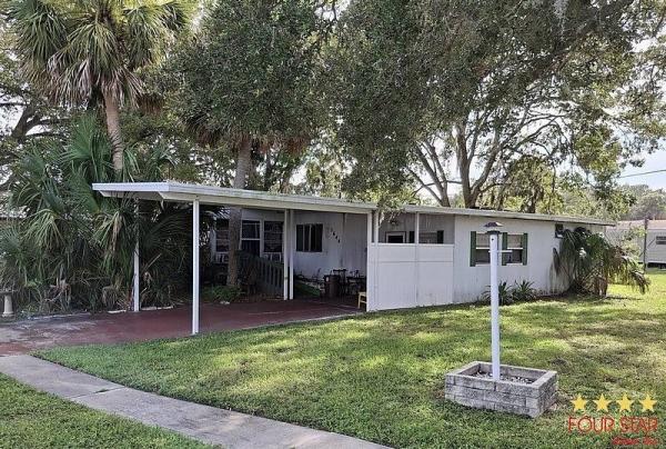 Photo 1 of 2 of home located at 5644 Newman Dr Port Orange, FL 32127